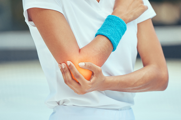 Dispositivo de terapia con ondas de choque: cómo tratar el codo de tenista
        